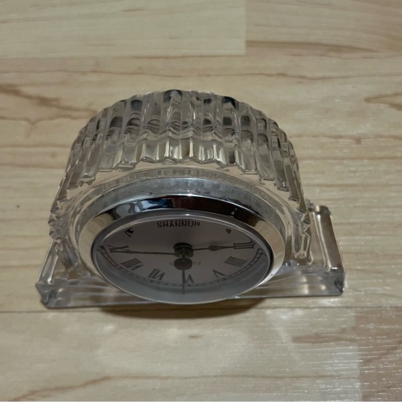 SHAN Elegant Silver and White Crystal Clock - Picture 5 of 5